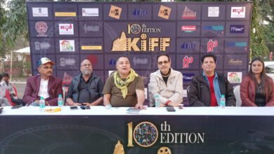 5A 10 खजुराहो की जमी पर उतरेंगे मुंबईया फिल्मी सितारे और विदेशी कलाकार...