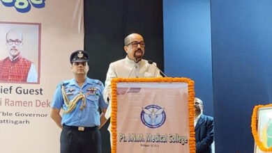 7A 17 व्हाइट कोट सेरेमनी के अवसर पर नवप्रवेशित चिकित्सा छात्रों ने ली चिकित्सा आचार संहिता की शपथ