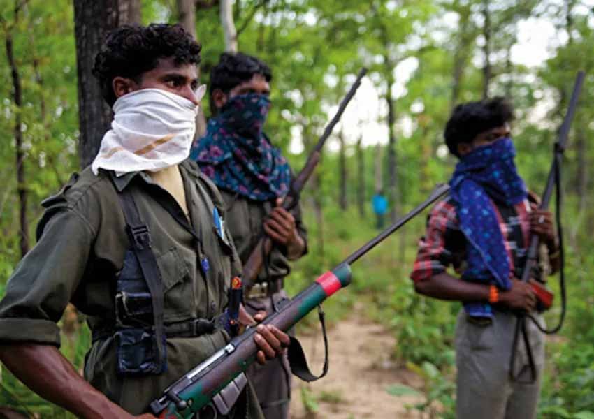 NAXAL PRABHAVIT1 छत्तीसगढ़ के बीजापुर जिले में नक्सलियों ने एक महिला की गला घोंटकर कर दी हत्या