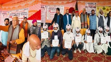 Rajasthan 04 1 15 राजस्थान-अलवर में गृह राज्यमंत्री ने अग्रदूत प्रशिक्षण में बांटे हेलमेट, 'सड़क सुरक्षा के लिए जागरूकता अहम घटक'