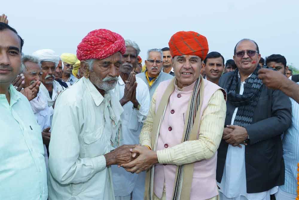 राजस्थान-जोधपुर में संसदीय कार्य मंत्री ने किया 574 लाख के कार्यों का शिलान्यास, 'प्रदेश सरकार हर वर्ग के उत्थान एवं सशक्तिकरण के लिए प्रतिबद्ध' 1 Rajasthan 09 1 13 राजस्थान-जोधपुर में संसदीय कार्य मंत्री ने किया 574 लाख के कार्यों का शिलान्यास, 'प्रदेश सरकार हर वर्ग के उत्थान एवं सशक्तिकरण के लिए प्रतिबद्ध'
