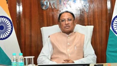 Vishnudev Sai A 10 पुलिस कर्मियों के कल्याण के लिए छत्तीसगढ़ सरकार की ऐतिहासिक पहल: 8 बैंकों के साथ सैलरी पैकेज के लिए हुआ समझौता