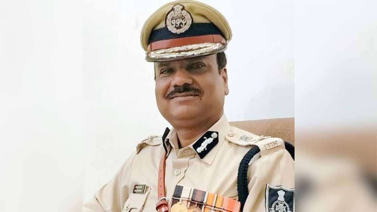 डीजीपी ने की मध्यप्रदेश राज्य अपराध अभिलेख ब्यूरो के जनोन्मुखी कार्यों एवं तकनीकी नवाचारों की सराहना 1 kailash makwana 2 डीजीपी ने की मध्यप्रदेश राज्य अपराध अभिलेख ब्यूरो के जनोन्मुखी कार्यों एवं तकनीकी नवाचारों की सराहना
