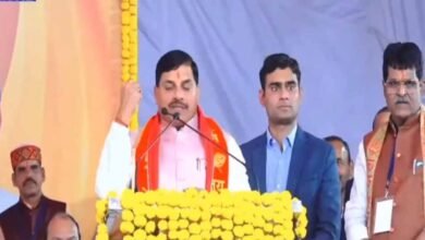 sujalpur मुख्यमंत्री डॉ. मोहन यादव शाजापुर में हेलीपैड से लेकर कार्यक्रम स्थल तक रोड शो किया, खुलेगा मेडिकल कॉलेज, मिली सौगात