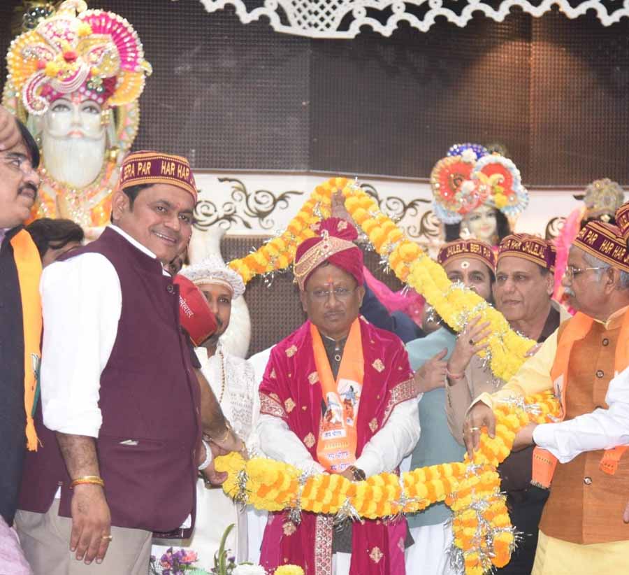मुख्यमंत्री विष्णु देव साय ने भगवान झूलेलाल की पूजा-अर्चना कर राज्य की खुशहाली और समृद्धि की कामना की 1 1 328 मुख्यमंत्री विष्णु देव साय ने भगवान झूलेलाल की पूजा-अर्चना कर राज्य की खुशहाली और समृद्धि की कामना की