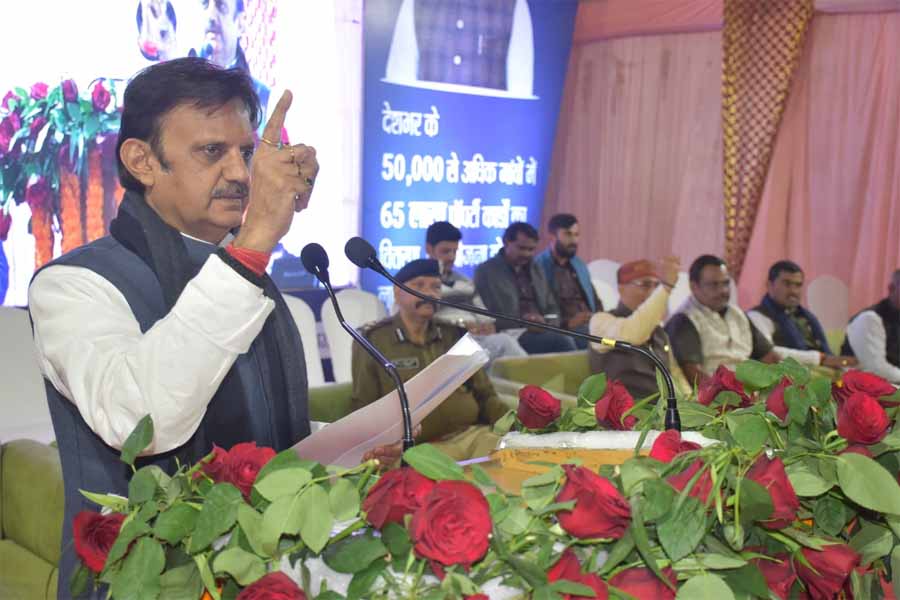 1 683 विकास के साथ ही हितग्राहीमूलक योजनाएँ प्राथमिकता से क्रियान्वित की जा रही हैं : उप मुख्यमंत्री शुक्ल