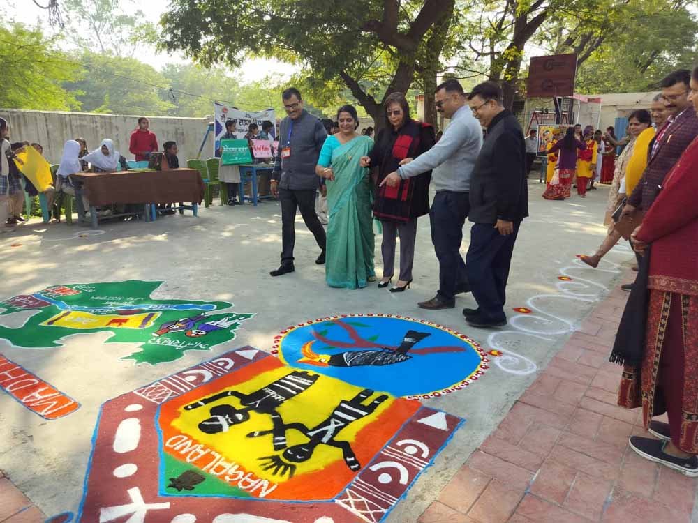 एक भारत श्रेष्ठ भारत अभियान अंतर्गत नागालैंड से अधिकारियों एवं विद्यार्थियों का भ्रमण 1 1 770 एक भारत श्रेष्ठ भारत अभियान अंतर्गत नागालैंड से अधिकारियों एवं विद्यार्थियों का भ्रमण