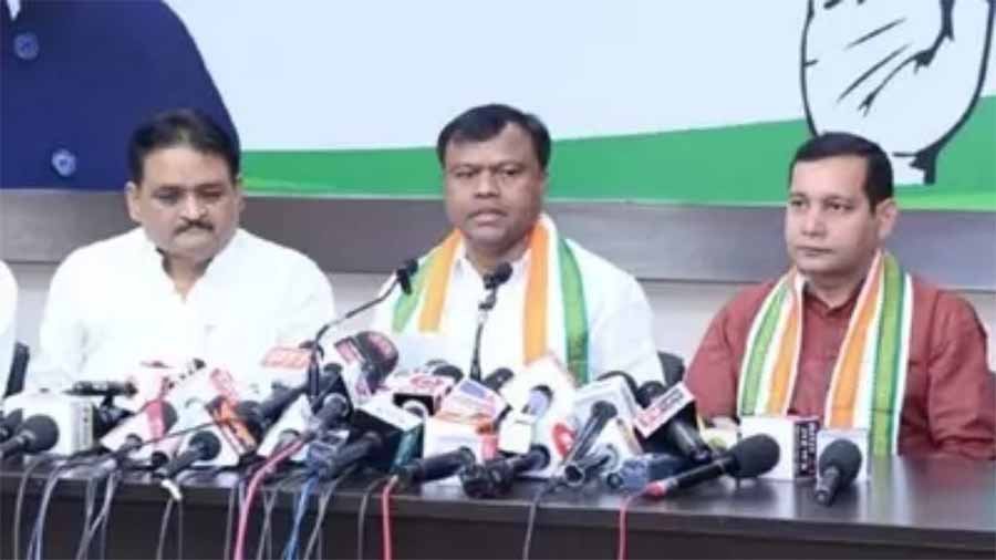 निकाय चुनाव में प्रत्याशियों के नामांकन निरस्त होने पर पीसीसी चीफ बैज सरकार के खिलाफ हाई कोर्ट जाएंगे 1 1 997 निकाय चुनाव में प्रत्याशियों के नामांकन निरस्त होने पर पीसीसी चीफ बैज सरकार के खिलाफ हाई कोर्ट जाएंगे