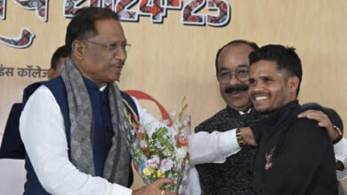 13A 26 रायपुर : मुख्यमंत्री साय ने कहा निष्ठा, ईमानदारी और समर्पण से मिलती है सफलता मुख्यमंत्री साय ने कहा निष्ठा