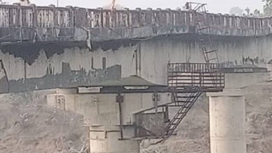 17A 48 भोपाल और राजगढ़ की सीमा पर पार्वती नदी पर बना 49 साल पुराना पुल रात धंस गया