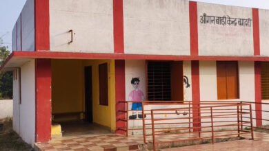 17A 59 एक साल में ही आंगनबाड़ी भवन की हालत जर्जर, PIU के भवनों में घटिया पन का खेल जारी