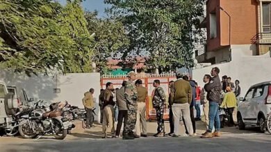 21A 42 Former MLA राठौर के बंगले पहुंची वन विभाग की संयुक्त टीम, वन्य प्राणियों के 34 अवैध अवशेष जब्त