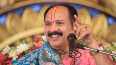 21A 65 हिंदू बेटियों को जागरुक होने की जरूरत, लव जिहाद केवल लड़कियों का इस्तेमाल करने के लिए किया जाता: प्रदीप मिश्रा
