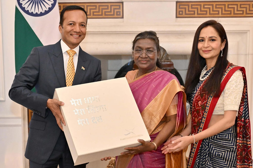 CG News: मेरा धागा, मेरा तिरंगा, मेरा देश अभियान ने भारत को एक झंडे के नीचे एकजुट किया 1 27A32 CG News: मेरा धागा, मेरा तिरंगा, मेरा देश अभियान ने भारत को एक झंडे के नीचे एकजुट किया