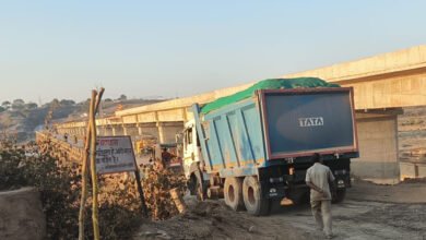 28A 62 MP News: सीधी जिले के बहरी अमिलिया हनुमना मार्ग में बंद होने से राहगीर परेशान