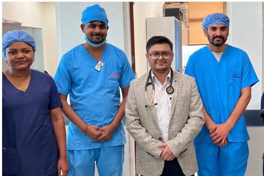 सुपर स्पेशलिटी अस्पताल के विशेषज्ञों ने बिना सर्जरी हृदय के सिकुड़े वाल्व को डाक्टर्स ने किया उपचार 1 2A 31 सुपर स्पेशलिटी अस्पताल के विशेषज्ञों ने बिना सर्जरी हृदय के सिकुड़े वाल्व को डाक्टर्स ने किया उपचार