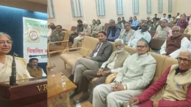 Cg 10 1 10 छत्तीसगढ़-रायपुर में 'विकसित भारत का सपना और वास्तविकता' पर संवाद, 'व्यक्ति केंद्रित चुनावी घोषणाओं से टूट रहे परिवार'