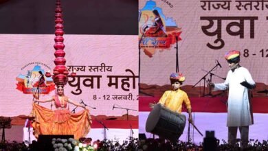 Rajasthan 03 1 9 राजस्थान-सवाई मानसिंह स्टेडियम में हुआ युवा महोत्सव, ‘मेगा कल्चरल इवनिंग’ में नव्या भटनागर ने 22 मटके रखकर किया भवाई नृत्य