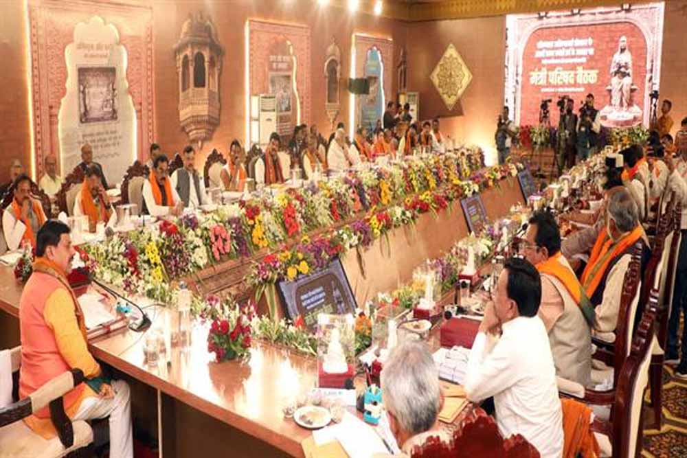 मध्यप्रदेश ने देश में सबसे पहले लागू की है 'ई-समन' व्यवस्था : मुख्यमंत्री डॉ. यादव 1 mohan 17 मध्यप्रदेश ने देश में सबसे पहले लागू की है 'ई-समन' व्यवस्था : मुख्यमंत्री डॉ. यादव