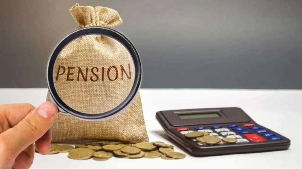 मध्य प्रदेश में कर्मचारियों के अवकाश और पेंशन के नियम लंबे समय बाद संशोधित किए जाएंगे, रिटायर अधिकारी बनाएंगे नए नियम 1 pen1 मध्य प्रदेश में कर्मचारियों के अवकाश और पेंशन के नियम लंबे समय बाद संशोधित किए जाएंगे, रिटायर अधिकारी बनाएंगे नए नियम