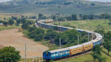 train india86 3 2 Railway Time Table: आज 1 जनवरी 2025 से रेलवे का नया टाइम टेबल हुआ लागू, कई ट्रेनों के नंबर भी बदले गए