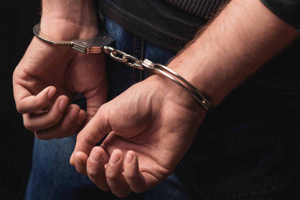 CG News: ACB अधिकारी बनकर लोगों और ट्रैफिक पुलिस को बेवकूफ बनाने वाला आरोपी गिरफ्तार 1 CG News