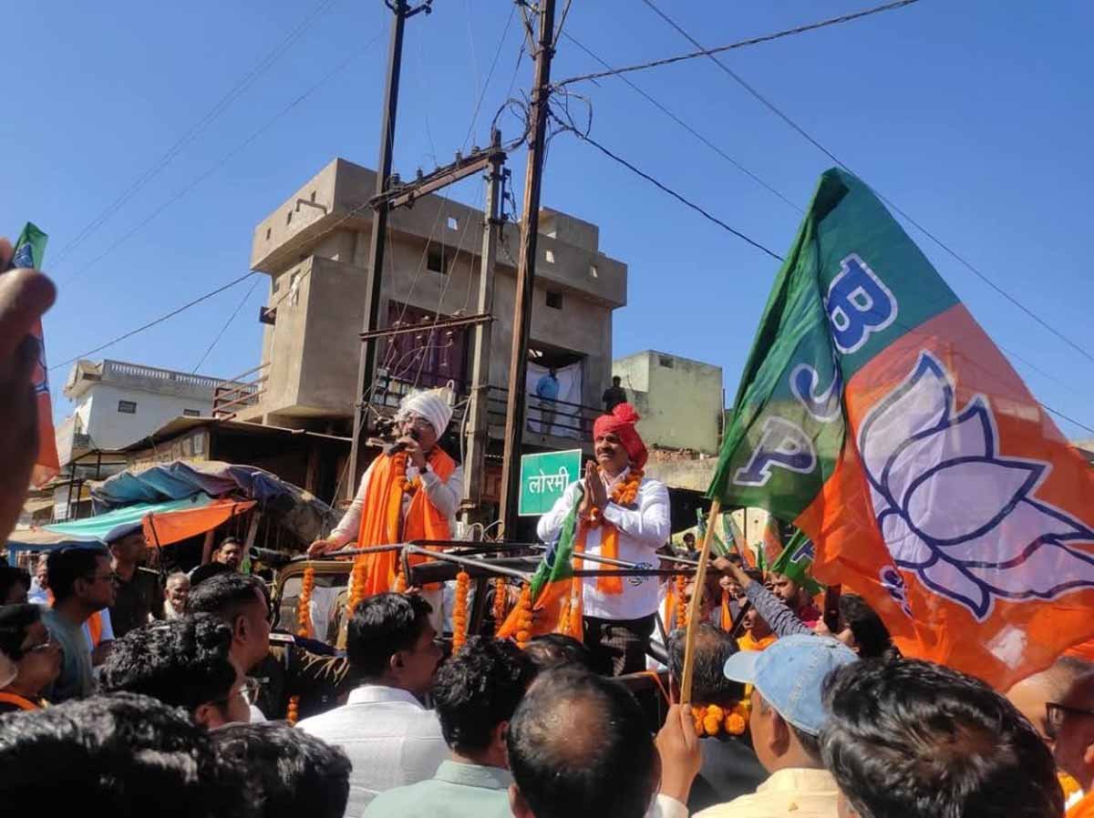 CG News: लोरमी नगर पालिका में बीजेपी के अध्यक्ष प्रत्याशी सुजीत वर्मा ने लहराया परचम , 18 में से 11 वार्डों में भाजपा का कब्जा 1 CG News