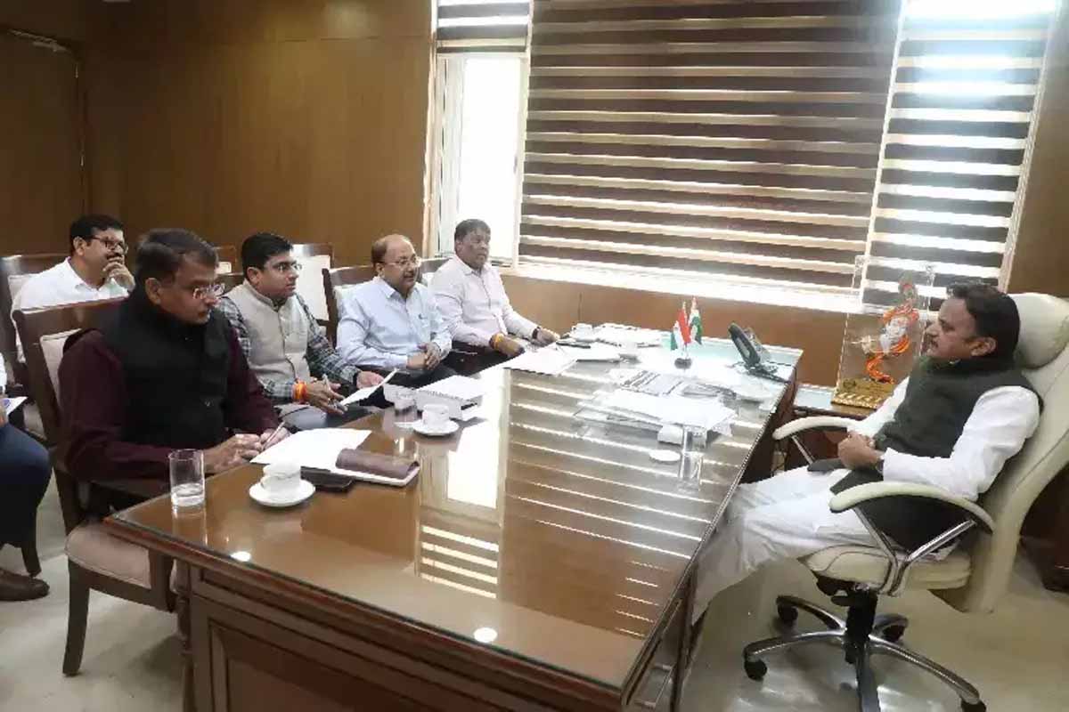 MP News: उप मुख्यमंत्री शुक्ल बोले- IMR, MMR में सुधार के लिये फोकस्ड एप्रोच से करें कार्य 1 Deputy CM Shukl