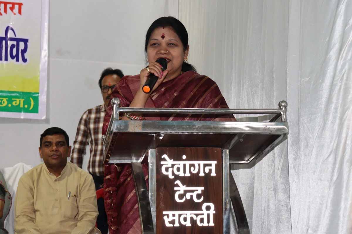 CG News: सांसद श्रीमती कमलेश जांगड़े के मुख्य आतिथ्य में दिव्यांगजनों तथा वरिष्ठजनों के लिए निःशुल्क सहायक उपकरण वितरण शिविर का हुआ आयोजन 1 CG News