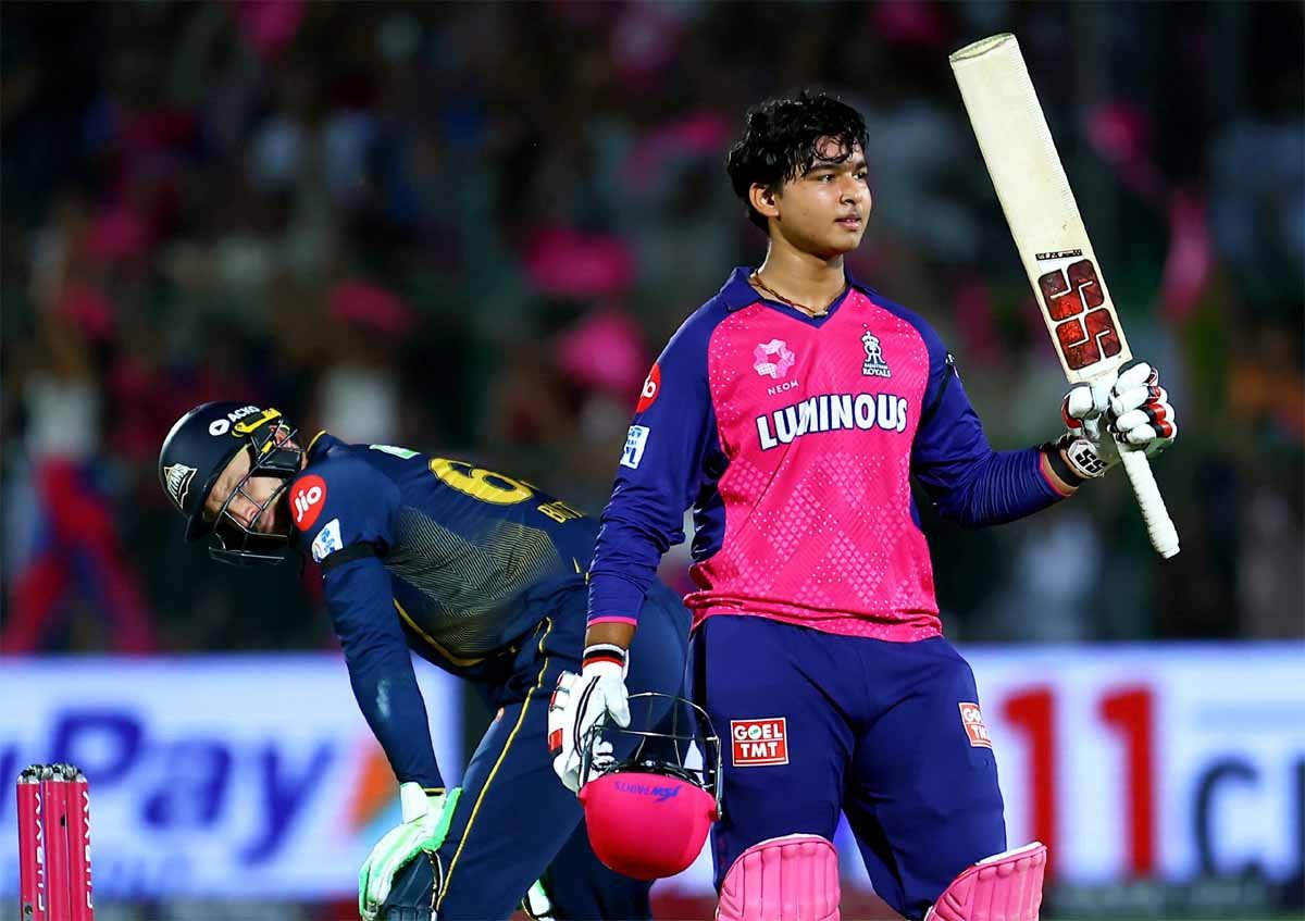 IPL 2025: 14 साल के सूर्यवंशी ने 35 गेंदों पर सेंचुरी ठोंक कर राजस्थान को दिलाई जीत 1 IPL 2025, 14 years Suryavanshi