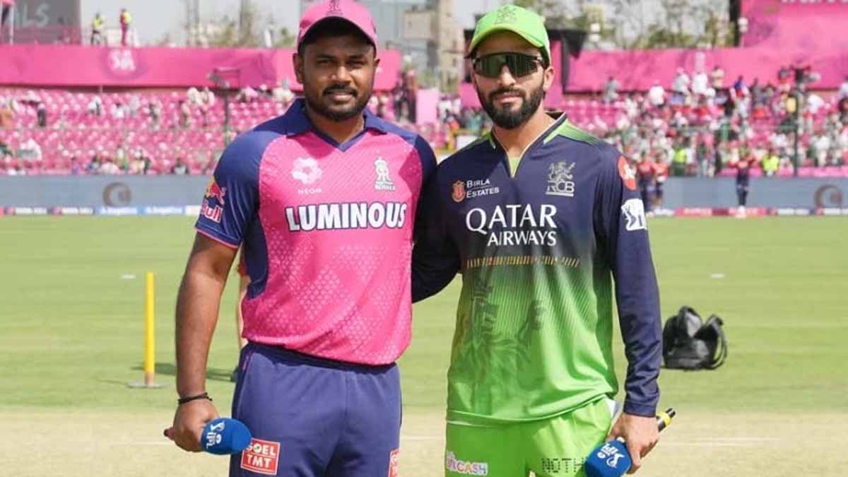 IPL 2025: आरसीबी के कप्तान रजत पाटीदार ने टॉस जीतकर पहले बॉलिंग करने का फैसला किया 1 RR VS RCB 28 MATCH