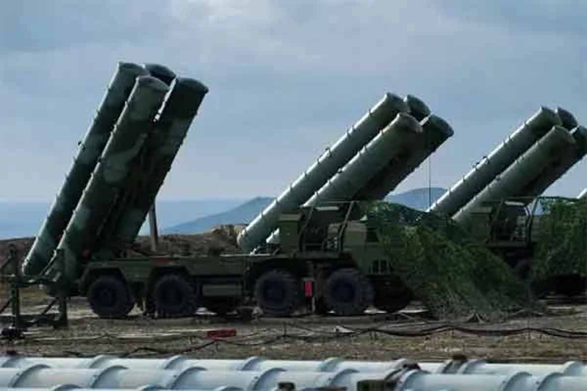 India Pakistan Tension: PAK हमले की 15 सैन्य ठिकानों पर कोशिश नाकाम, भारत ने लाहौर में एयर डिफेंस सिस्टम किया तबाह 1 S-400 Air Defence
