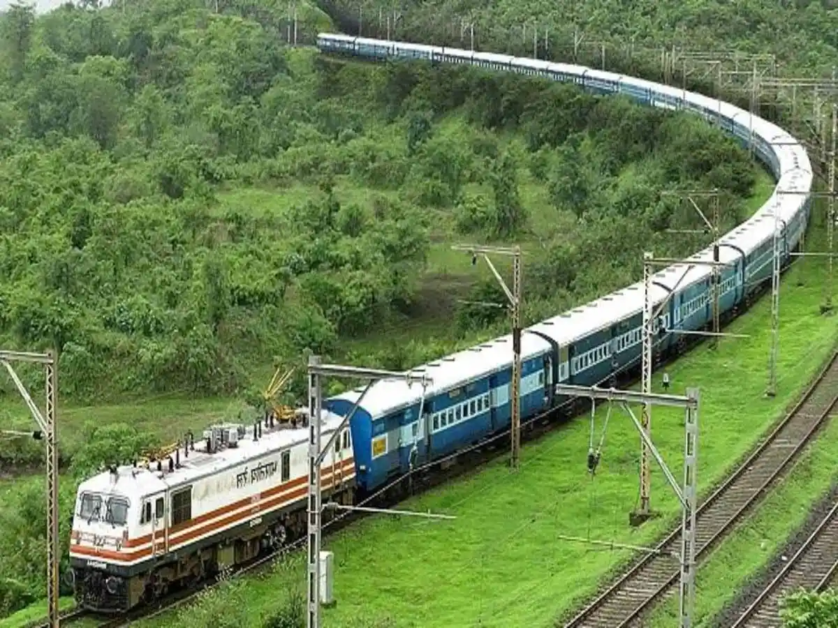 CG News: नक्सली क्षेत्र में दौड़ेगी रेलगाड़ी, भारत सरकार से बस्तर में रेल परियोजना को मिली मंजूरी 1 bastar rail project passed