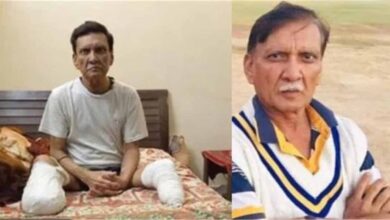 pak bowler cut both legs