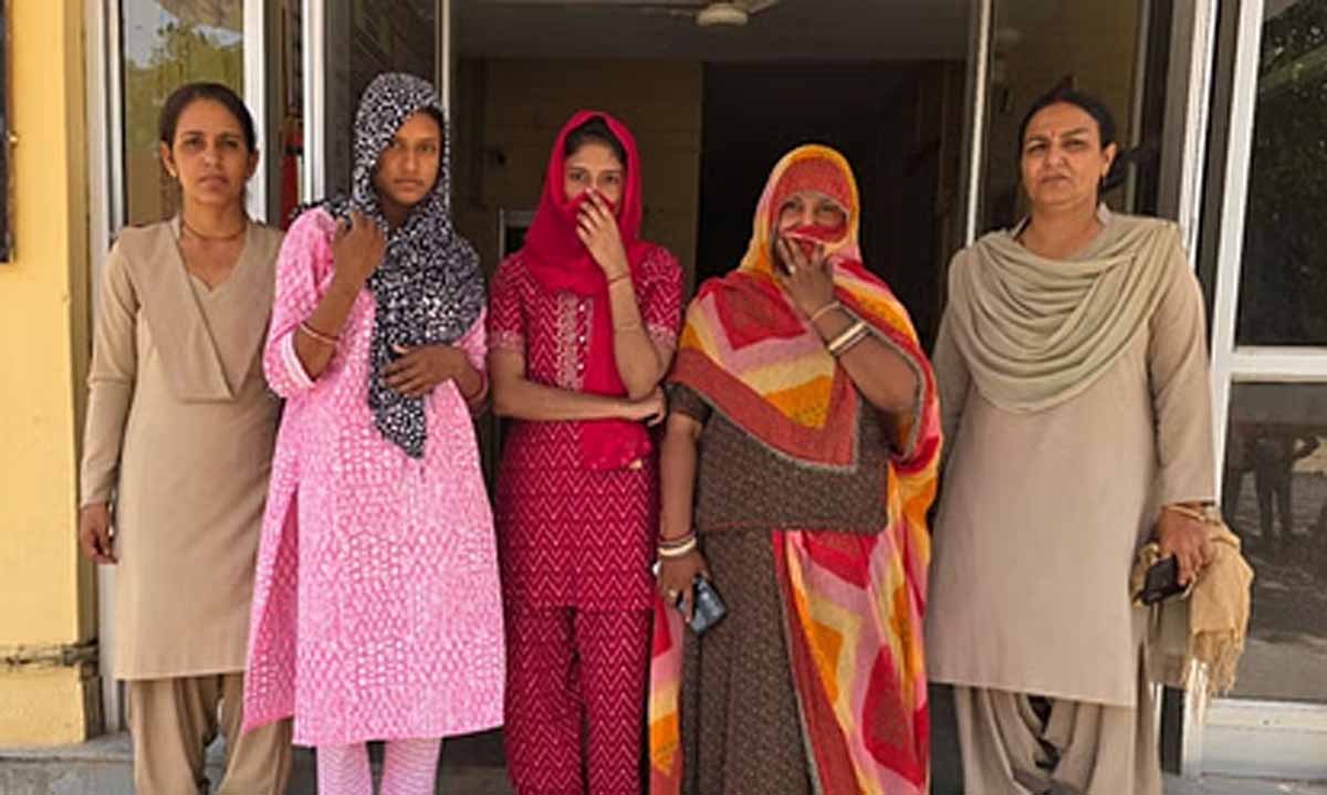अजमेर में तीन Illegal Bangladeshi महिलाओं को लिया गया हिरासत में, अब तक 41 घुसपैठिए पकड़े गए 1 three illegal bangladeshis in ajmer
