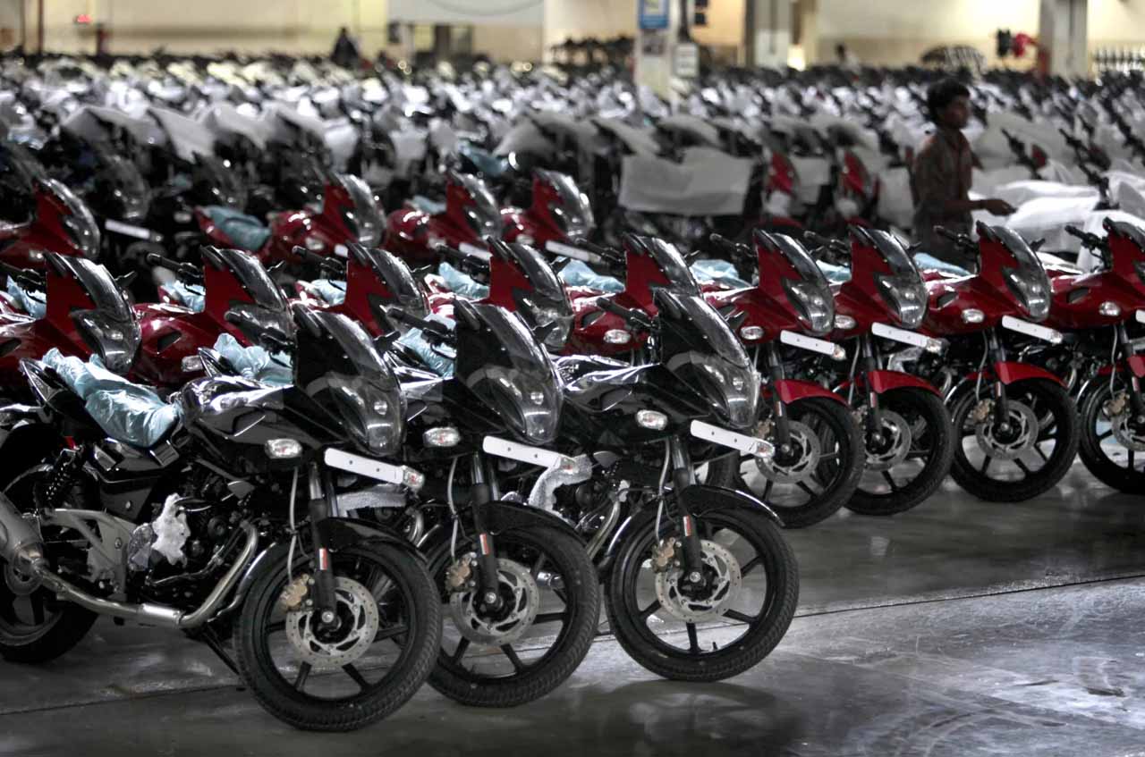 भारत की बाइक्स का दुनिया पर जादू, Bajaj Auto Bikes की रिकॉर्ड बिक्री 1 Bajaj Auto Bikes