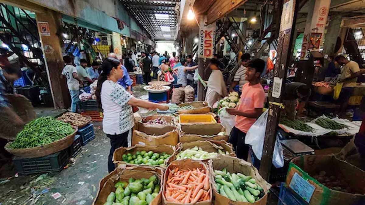 INFLATION: खाने-पीने से लेकर तेल तक में निचले स्तर पर पहुंची थोक महंगाई 1 INFLATION Wholesale Rate