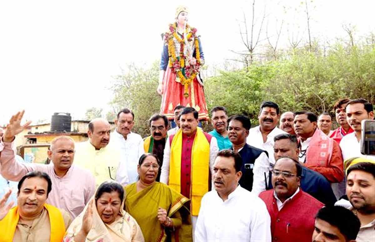 JABALPUR News: CM Mohan Yadav बोले-प्रेरणास्रोत है वीरांगना दुर्गावती की वीरता-शौर्य और पराक्रम 1 JABALPUR News CM Mohan Yadav Veerangana Durgavati