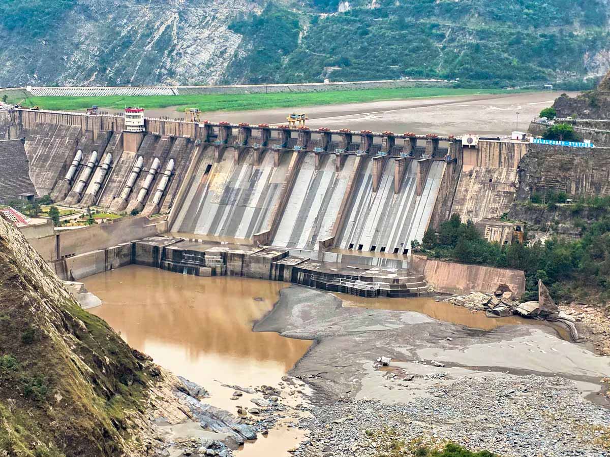 सिंधु नदी का पानी रोकने से Pakistan के Dam सूखे, किसान भी परेशान 1 Pakistani Dams Dry