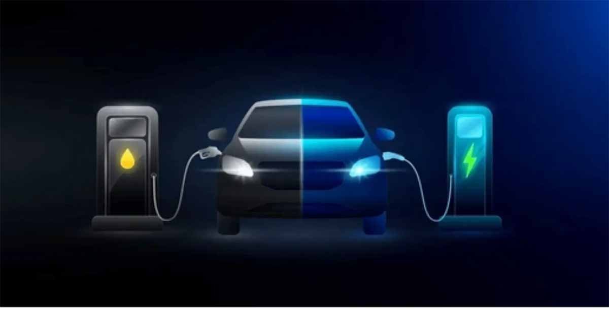 पेट्रोल नंबर-1, CNG ने छोड़ा डीजल को पीछे, FY2025 बिक्री रिपोर्ट में चौंकाने वाले आंकड़े, EV और हाइब्रिड की हिस्सेदारी सिर्फ 5% 1 Petrol or EV cars