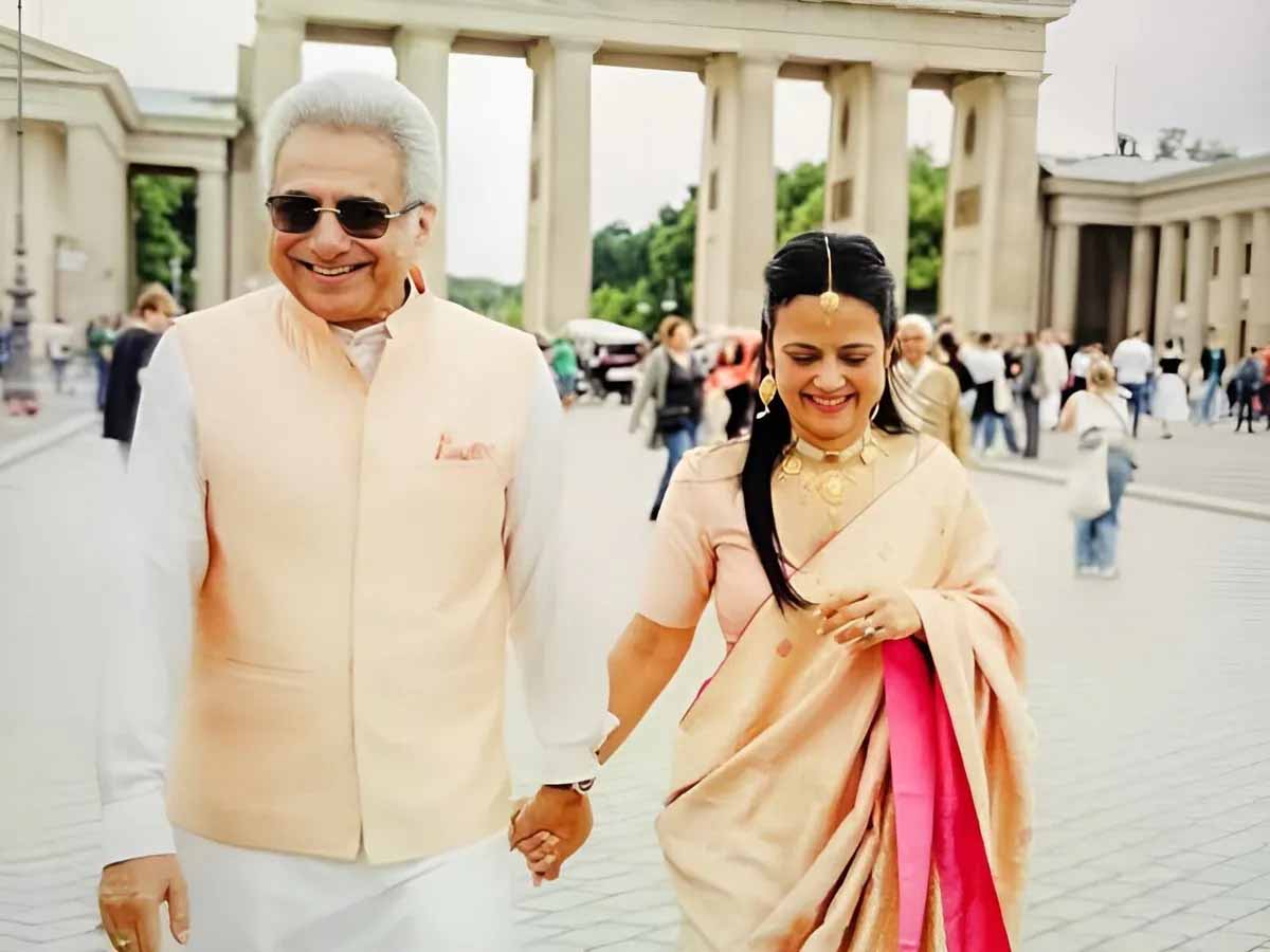 TMC सांसद Mahua Moitra ने बीजेडी नेता पिनाकी मिश्रा से रचाई शादी 1 TMC MP Mahua Moitra Married