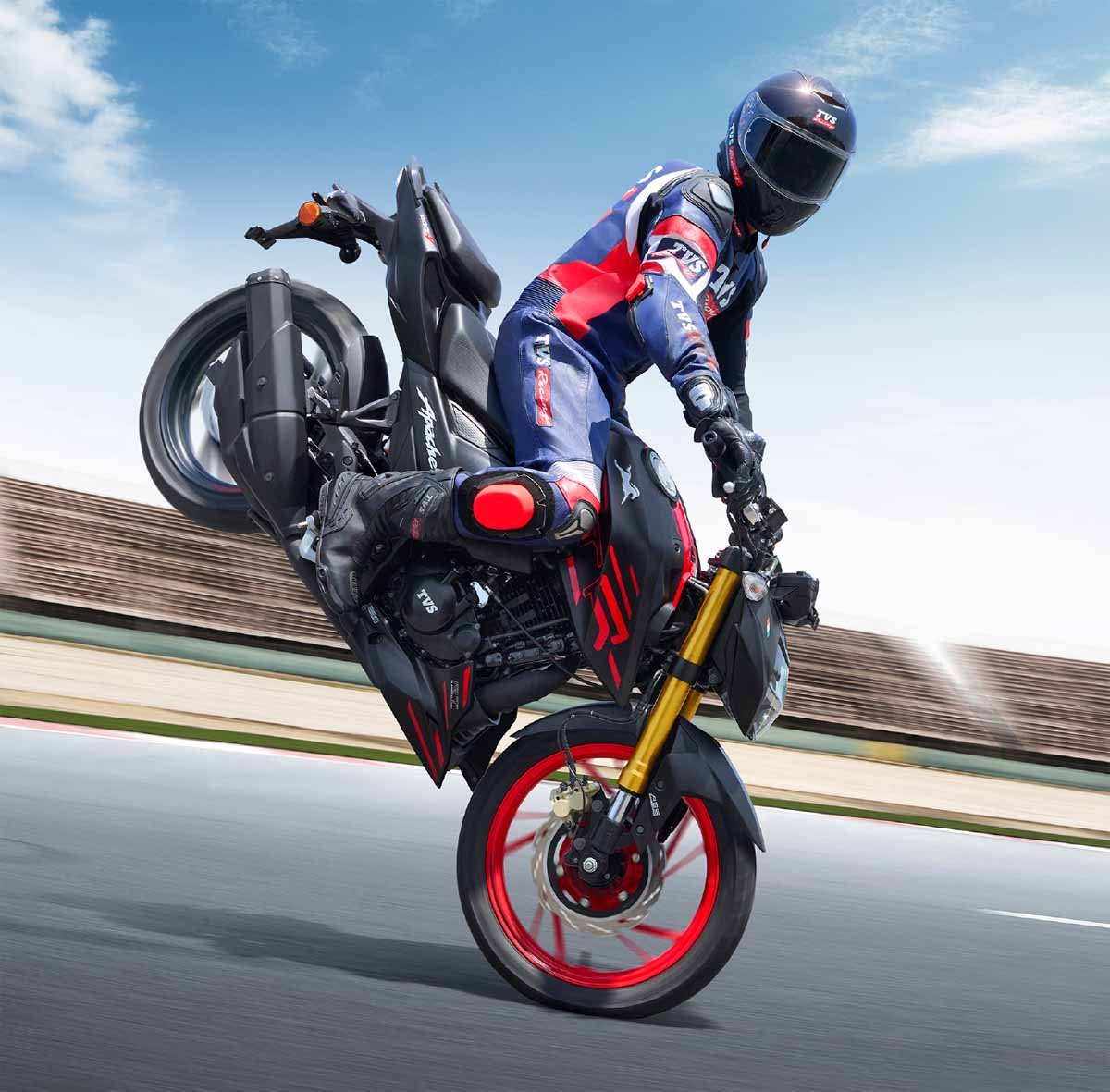 दमदार फीचर्स के साथ आई नई TVS Apache RTR 200 4V, एडवांस टेक्नोलॉजी और राइडिंग मोड्स के साथ, जानें कीमत 1 TVS Apache RTR 200 4V