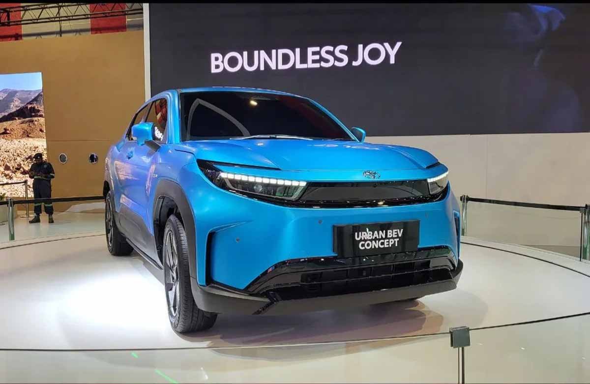 आने वाली हैं तीन दमदार SUV, मारुति और टोयोटा की तिकड़ी मचाएगी धूम, फीचर्स जानकर रह जाएंगे दंग, EV से लेकर हाइब्रिड तक सबकुछ 1 Toyota Urban Cruiser BEV