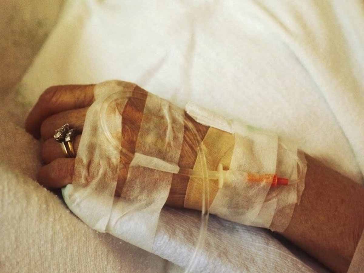 हेल्थ मिनिस्टर आबितकर ने दी जानकारी, महाराष्ट्र में 14 हजार से ज्यादा महिलाओं में मिले Cancer के लक्षण 1 14000 cancer symptoms lady in maharashtra