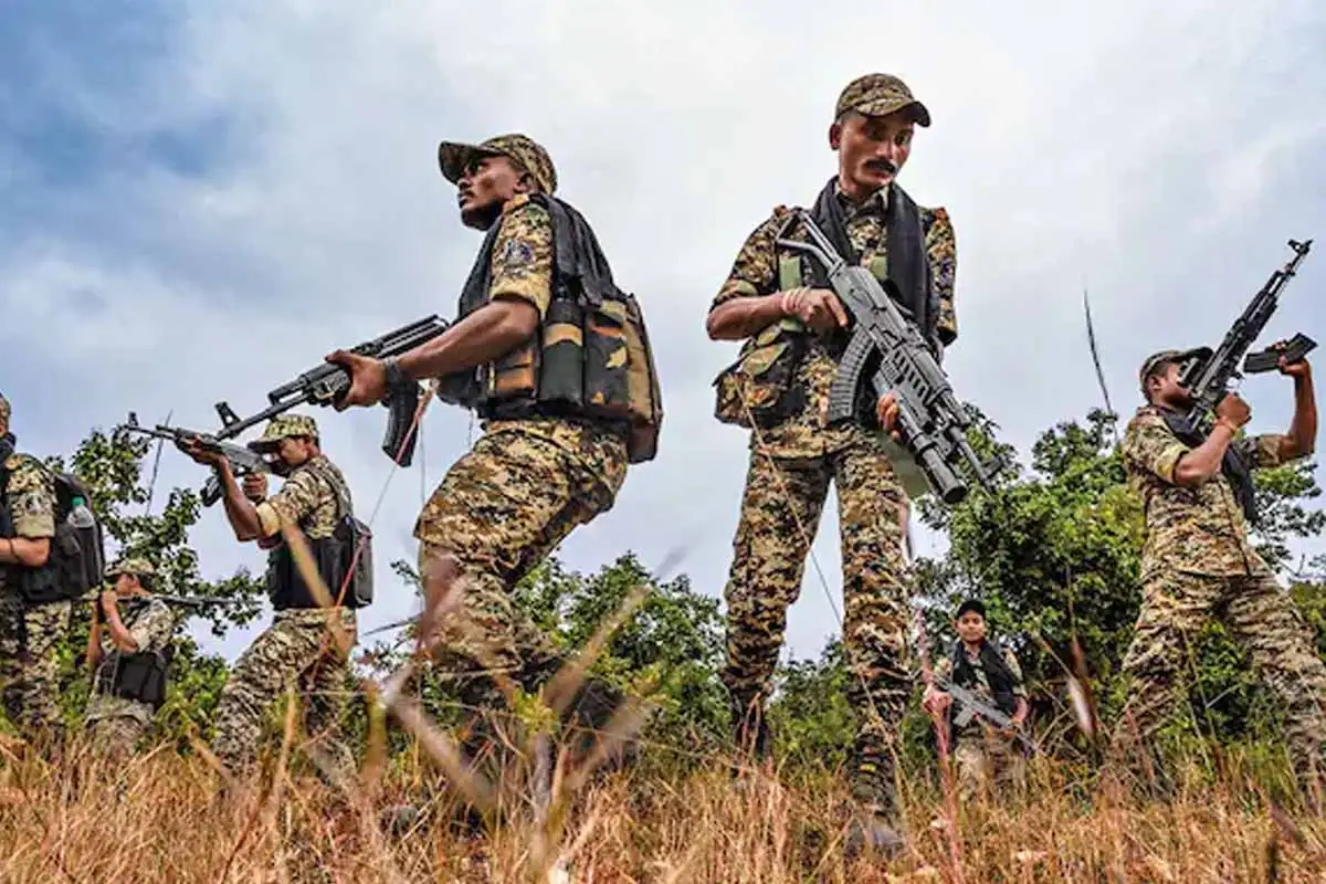 Naxalite Encounter: बीजापुर बड़ी मुठभेड़, सुरक्षाबलों ने एक नक्सली किया ढेर 1 Naxalite Encounter
