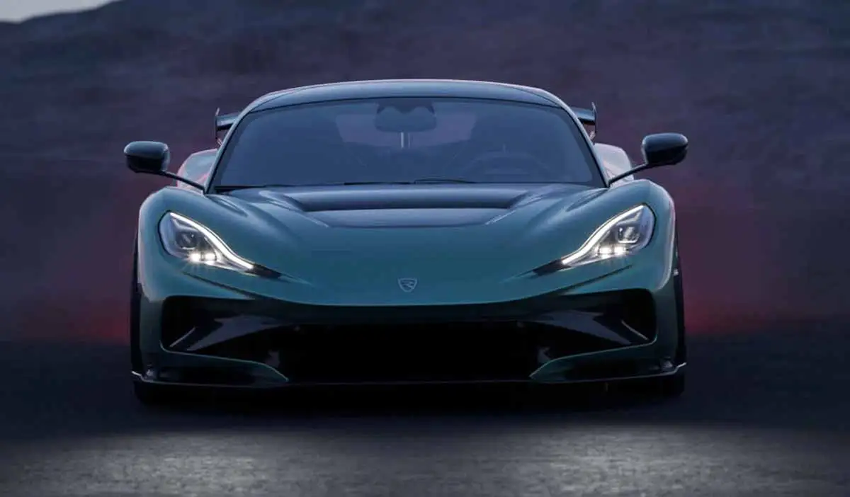 Rimac Nevera R बनी दुनिया की सबसे तेज इलेक्ट्रिक कार, 3 दिन में 24 वर्ल्ड रिकॉर्ड तोड़ने वाली EV, जानिए और क्या है खूबियां 1 Rimac Nevera R