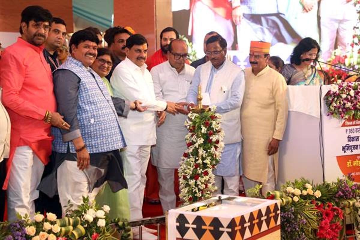 Ujjain News: CM Mohan Yadav ने बाबा महाकाल की नगरी को दी 360 करोड़ रूपए के विकास कार्यों की सौगात 1 Ujjain News Mohan Yadav Baba Mahakal Development Works