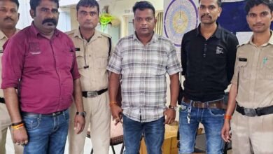 gandhi nagar police